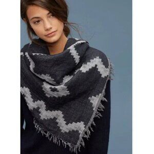 Aritzia | Wilfred Wool Blanket Scarf in Blue with Diamond Pattern